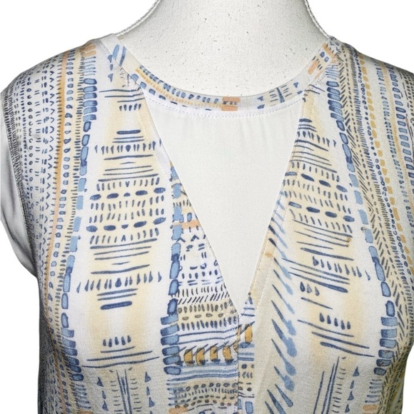 Lysse Soft Modal Blend Mixed Media Fabric Short Sleeve Top - Picture 4 of 14